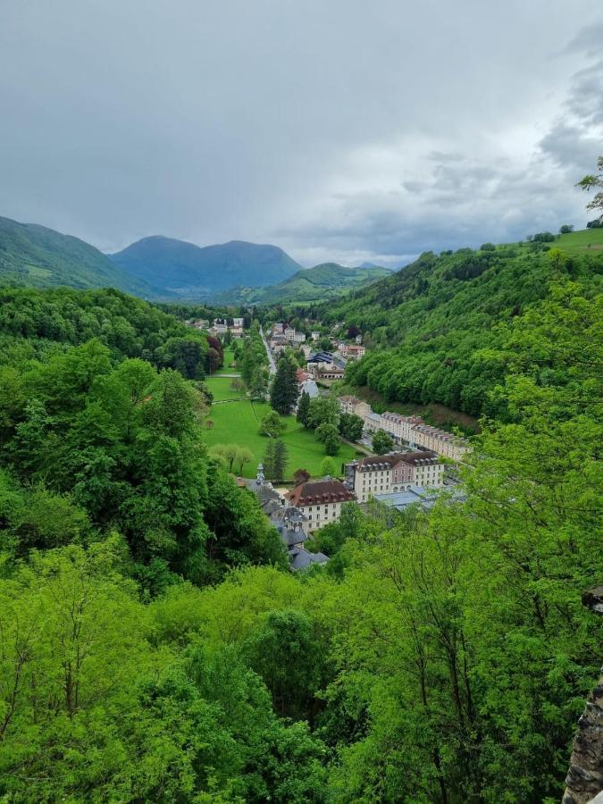 #Bv Le Chateau D'Uriage Saint-Martin-dʼUriage المظهر الخارجي الصورة